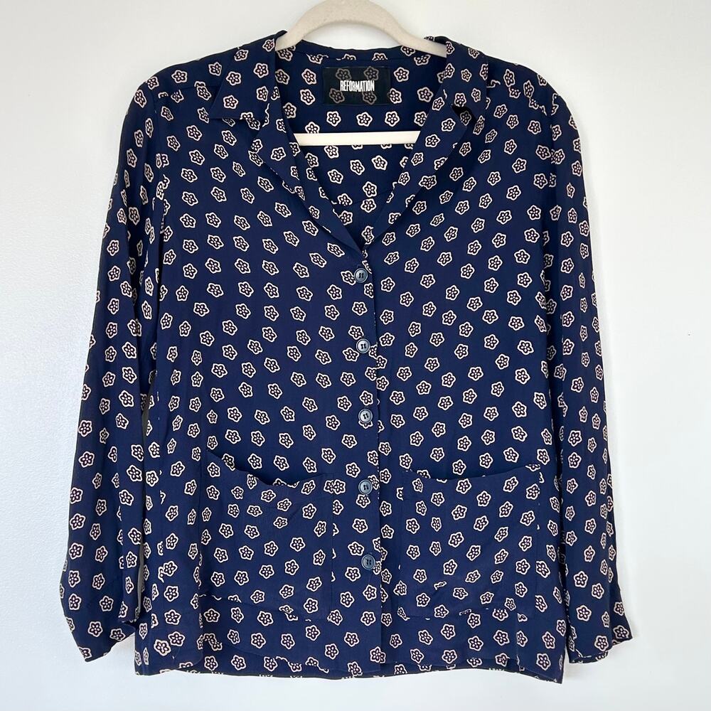 Reformation Navy Floral Button Front Blouse XS Pocket Top